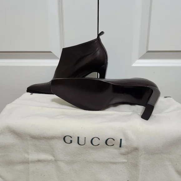 VINTAGE Gucci Chocolate Brown Ankle Booties Slip On Size 8M - Picture 7 of 8